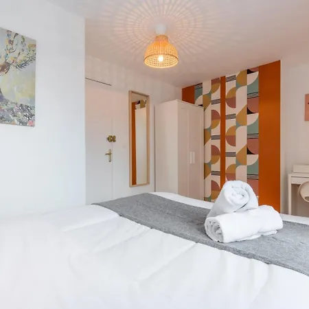 Jean-baptiste Lebas - Superb 2 Bed